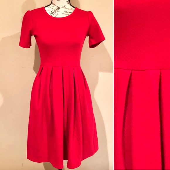 LuLaRoe Dresses & Skirts - TRENDING LuLaRoe AMELIA Red Midi Dress